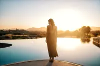 SEPLC-EXT-Pool-Sunset-01-CP