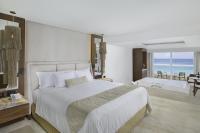 sp_Jr Suite Ocean View_Bedroom