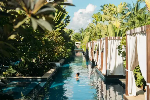 SERPC-Lifestyle-Enjoying-Long-Pool-CP