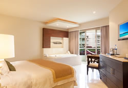 Family Connection Luxury Suite