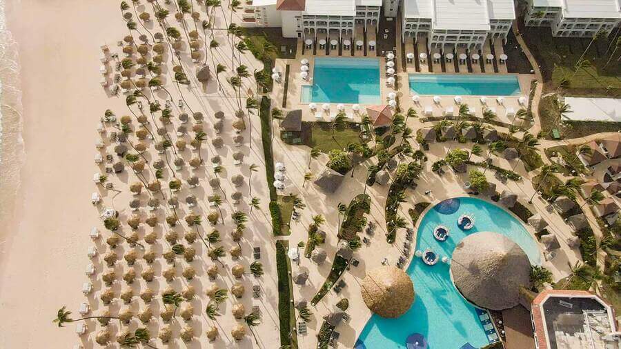 Paradisus Palma Real Punta Cana destination wedding 1000 guests Malva Beach all-inclusive